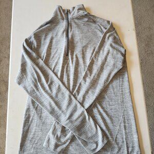 Lululemon 1/4 Zip Training Top Gray Size M